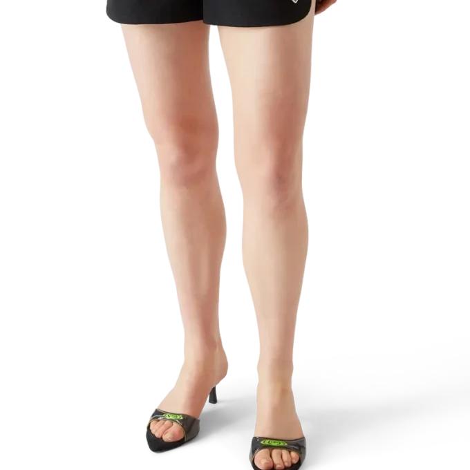 Nylonowe szorty z monogramem Nylonowe szorty z monogramem